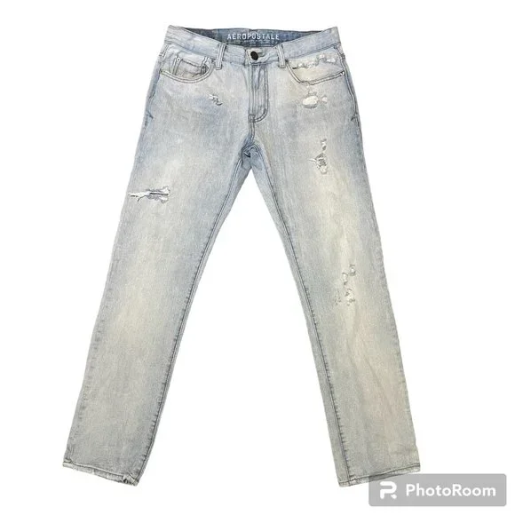 Distressed Light Washed Jeans - Picture 1 of 2
